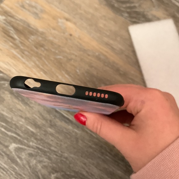 iPhone 7 Phone Case - Picture 5 of 9